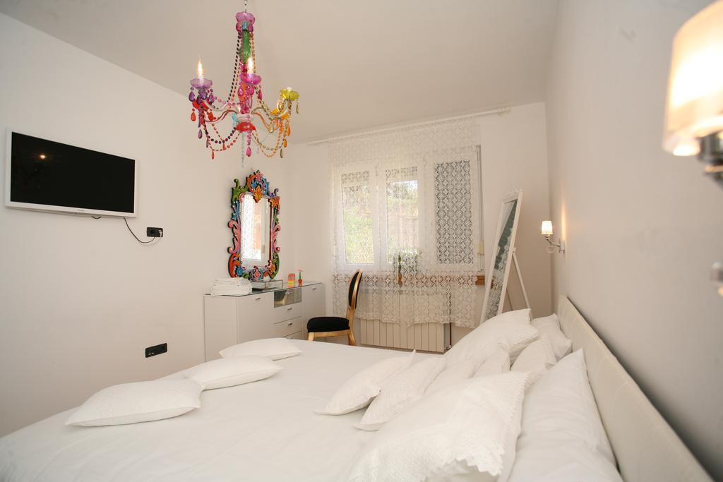 Domus Apartments Trogir Exterior photo